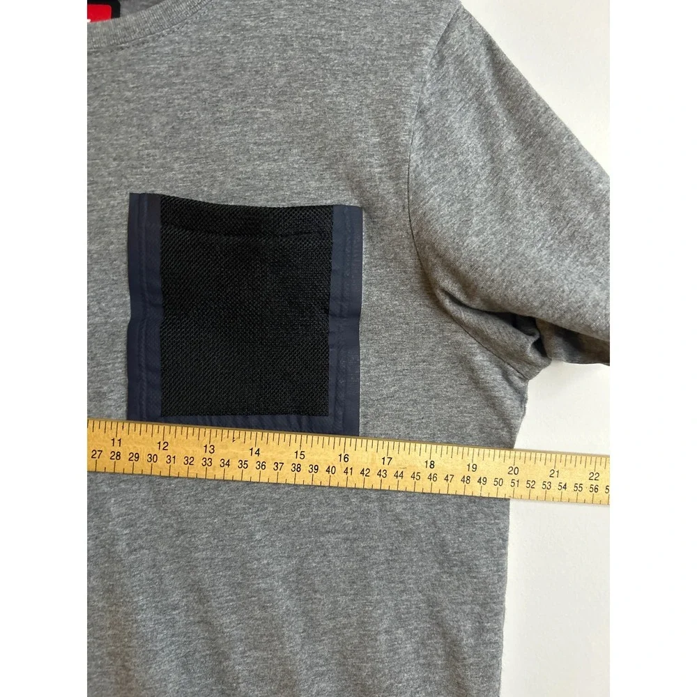 Nike Gray Pocket Short Sleeve T Shirt Mens Large